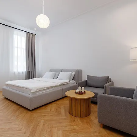 Apartment 2К Квартира Вул Куліша Форум