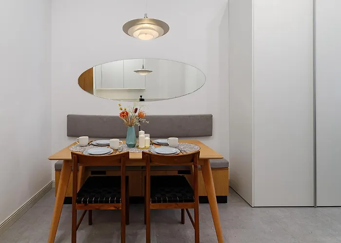 2к вул куліша форум شقة إلفيف