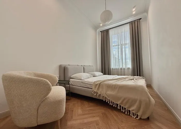 2к вул куліша форум شقة